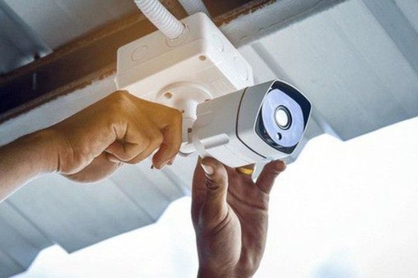 Thiết lập Camera giám sát lên tường